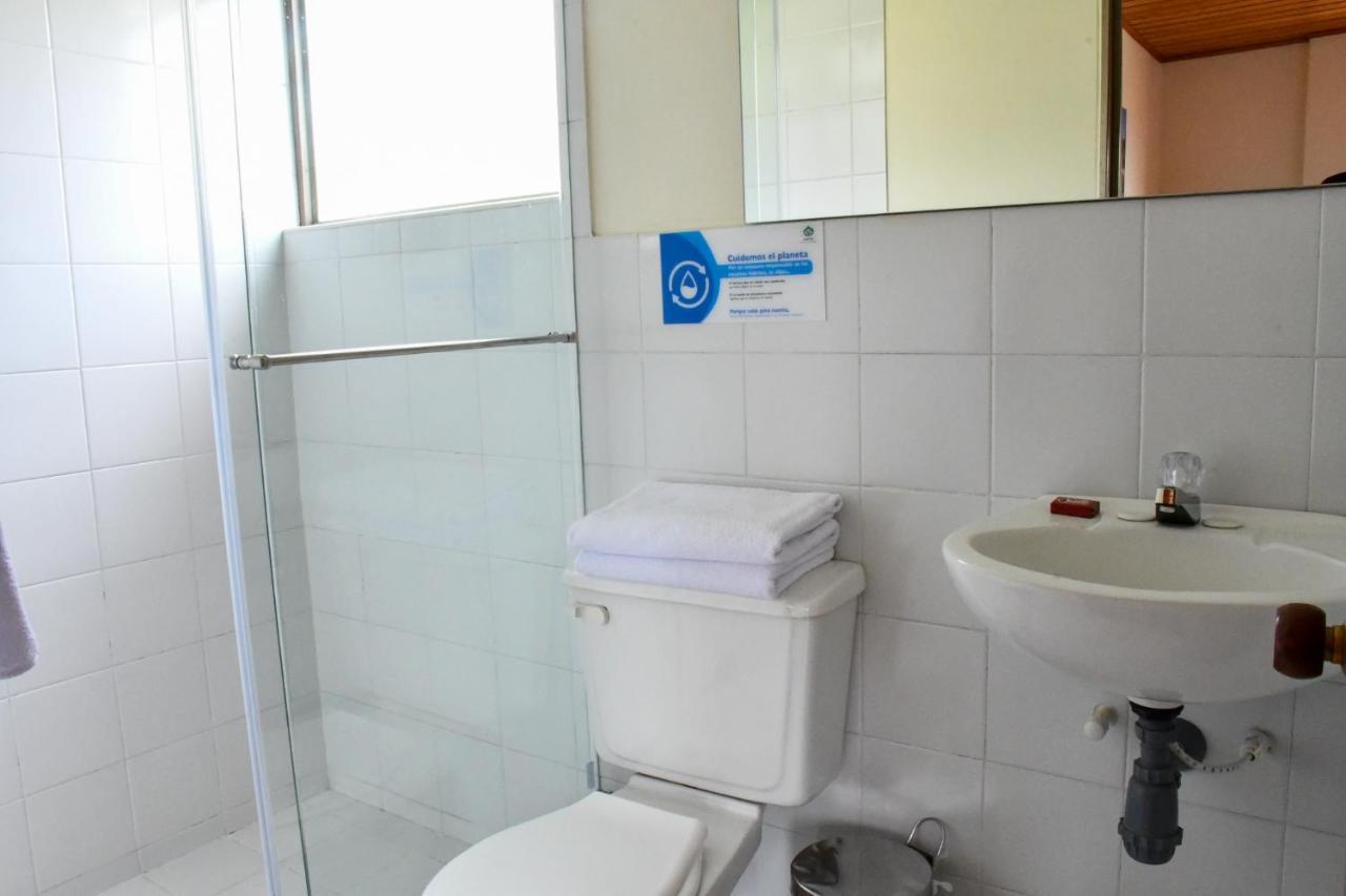 Hotel Villa Vianney Paipa Dış mekan fotoğraf