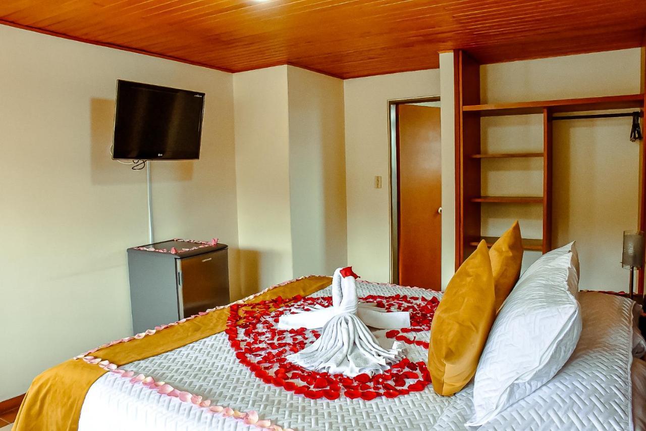 Hotel Villa Vianney Paipa Dış mekan fotoğraf
